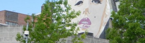 Mega Marilyn Monroe
